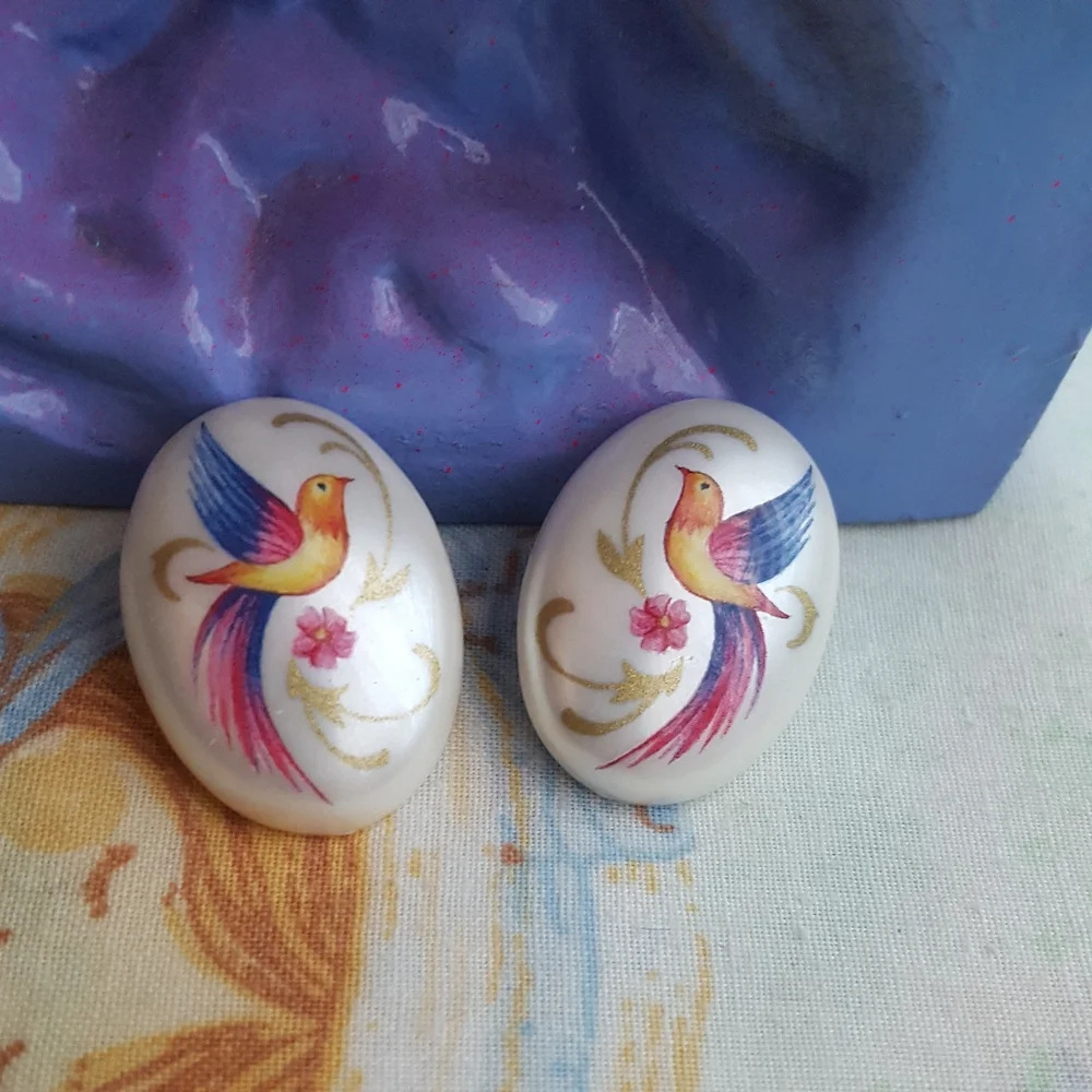 🌙Vintage 🐦 Pearlescent Bird Statement Earrings